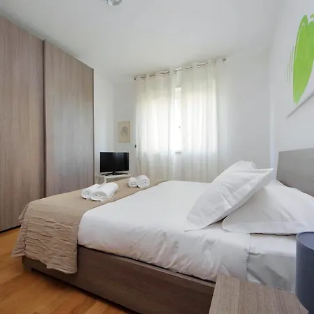 4bnb - Porta Portese Cozy ローマ